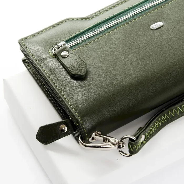 Жіночий гаманець Classic шкіряний Dr.Bond WMB-2M dark-green