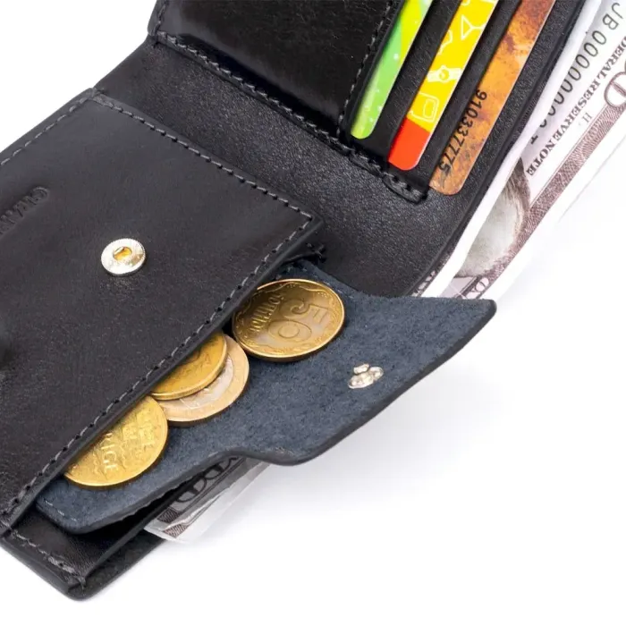 Портмоне вертикальне з круглим магнітом на два відділення GRANDE PELLE 11306 Чорне