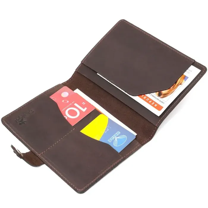 Урожай матовий шкіряний тревел-кейс Shvigel 16517 Коричневий