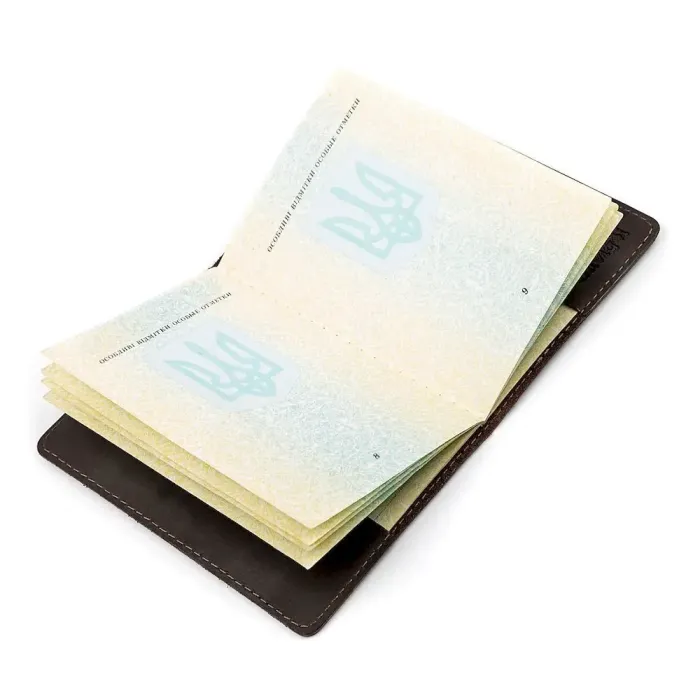 Обкладинка на паспорт Shvigel 13918 Коричнева шкіряна