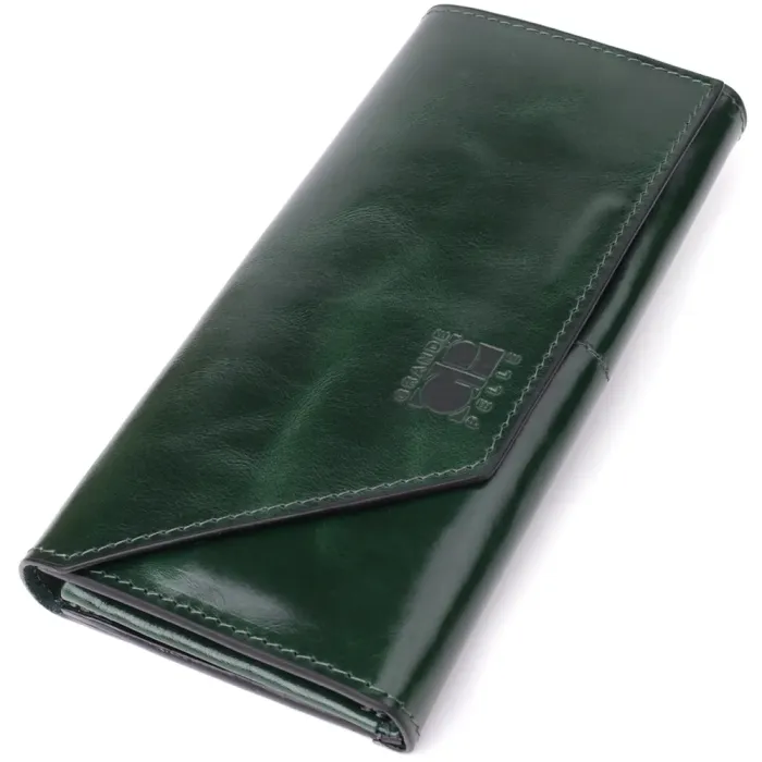 Добротний гаманець у два складення з натуральної гладкої шкіри GRANDE PELLE 22945 Зелений