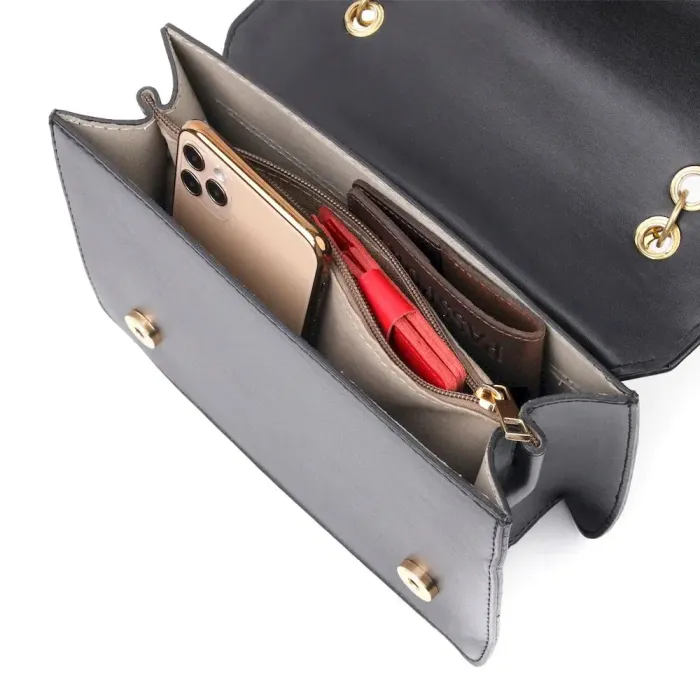 Стильна жіноча сумка зі шкірозамінника Vintage 18709 Чорний