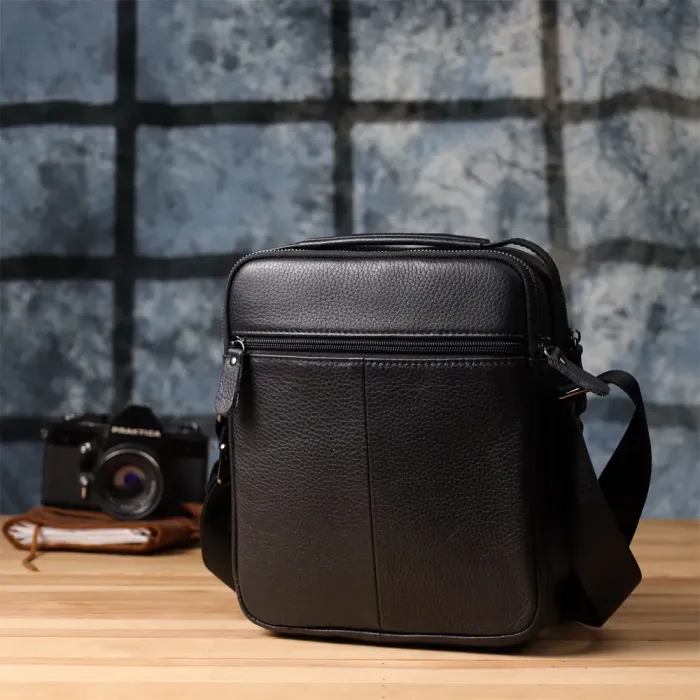 Вертикальна чоловіча сумка з натуральної шкіри Vintage 22967 Чорний