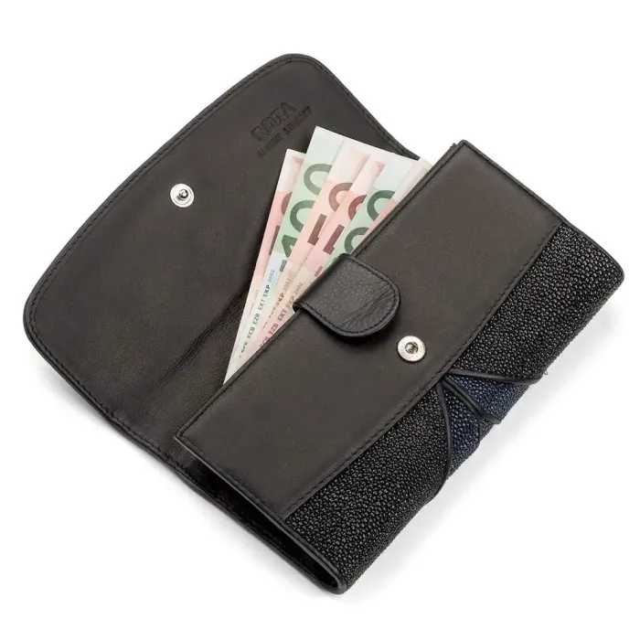 Гаманець жіночий STINGRAY LEATHER 18095 із натуральної шкіри морського ската Чорний