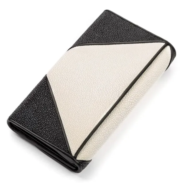 Гаманець жіночий STINGRAY LEATHER 18103 із натуральної шкіри морського ската Чорний