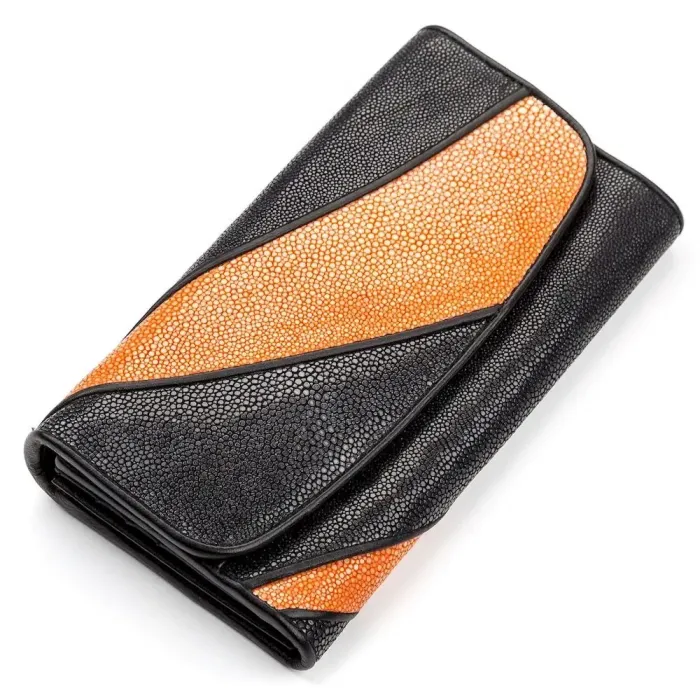 Гаманець жіночий STINGRAY LEATHER 18118 із натуральної шкіри морського ската Чорний
