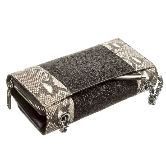 Жіночий клатч STINGRAY LEATHER 18504 з натуральної шкіри морського ската зі вставками зі шкіри пітона Чорний