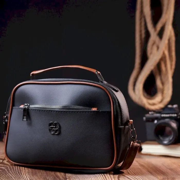 Практична жіноча сумка з еко-шкіри Vintage 18706 Чорний