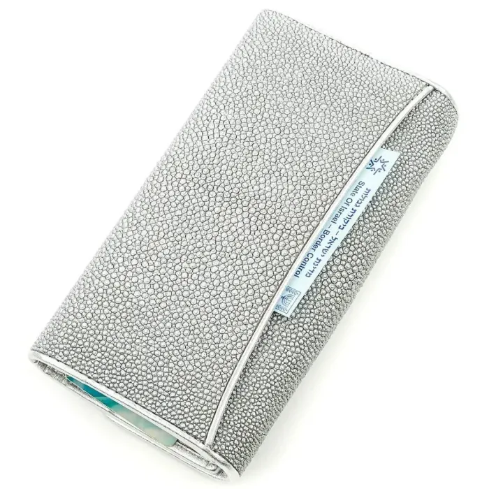 Вертикальний жіночий гаманець STINGRAY LEATHER 18641 із натуральної шкіри морського ската Сірий