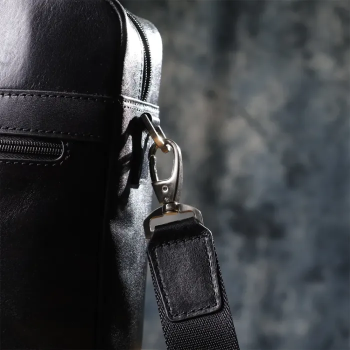 Місткий чоловічий портфель з відділенням для ноутбука з гладкої натуральної шкіри Tony Perotti 20859_1 (9637-38 nero) Чорний