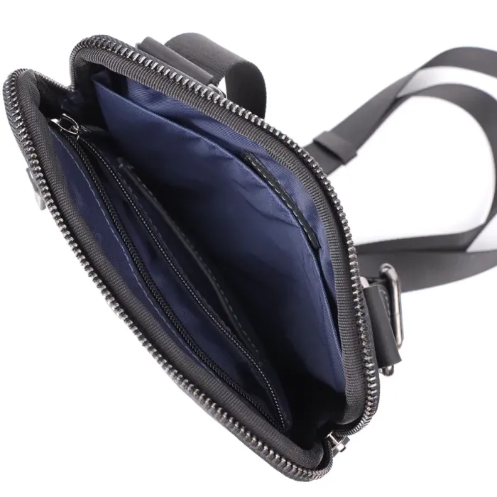 Зручна сумка для чоловіків на плече із натуральної вінтажної шкіри Shvigel 23147 Чорний