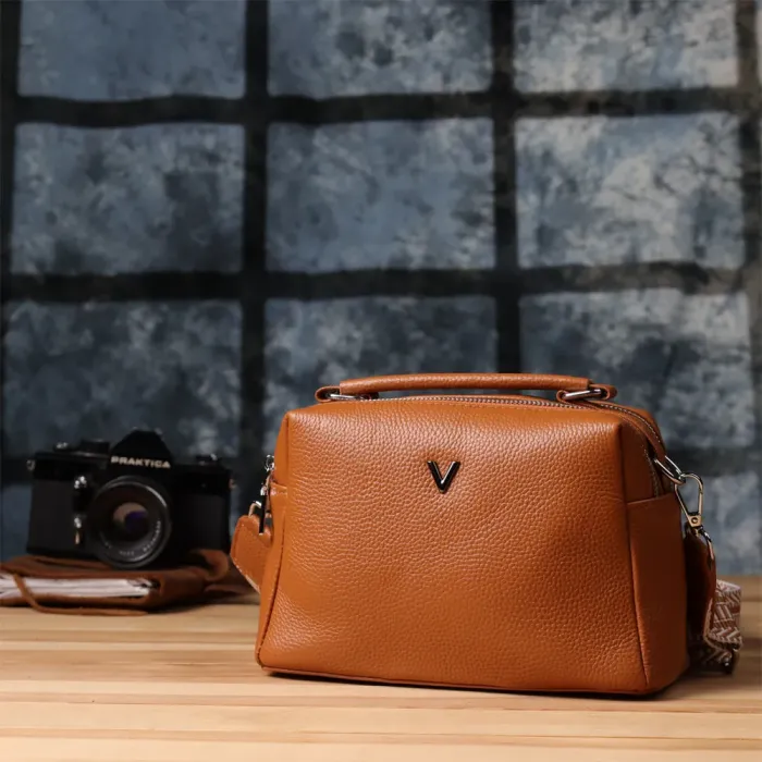 Стильна жіноча сумка з натуральної шкіри з подвійним внутрішнім простором Vintage 22921 Рудий