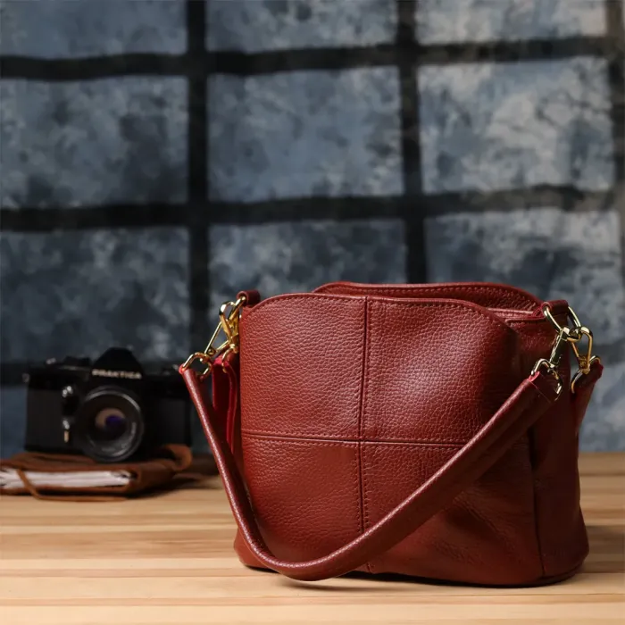 Яскрава жіноча шкіряна сумка з трьома секціями Vintage 22981 Червоний