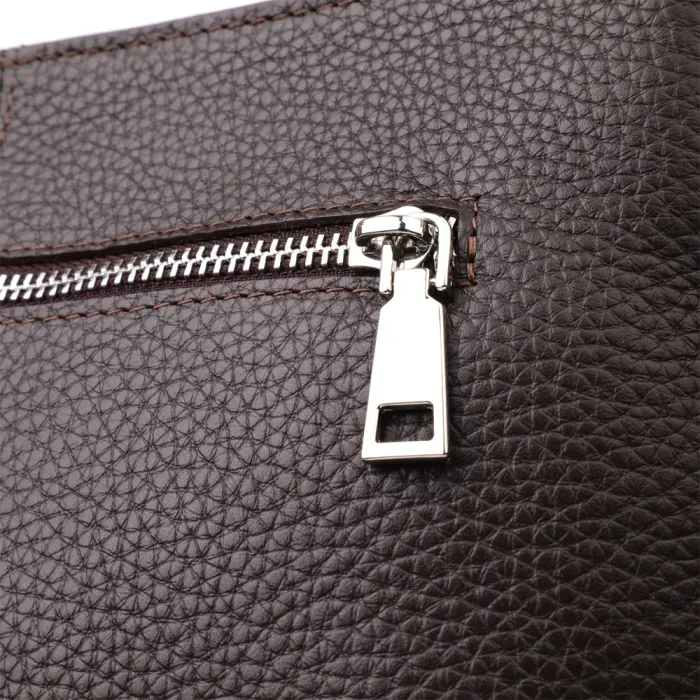 Стильна сумка через плече для чоловіків із натуральної шкіри GRANDE PELLE 22884 Коричневий