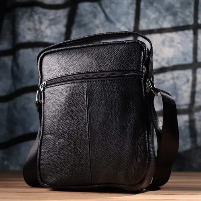 Практична вертикальна сумка для чоловіків із натуральної шкіри Vintage 15114 Чорний