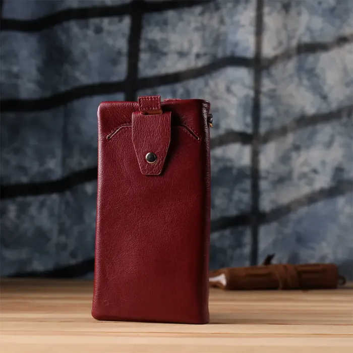 Шкіряний жіночий гаманець-клатч із відділенням під телефон ST Leather 23102 Бордовий