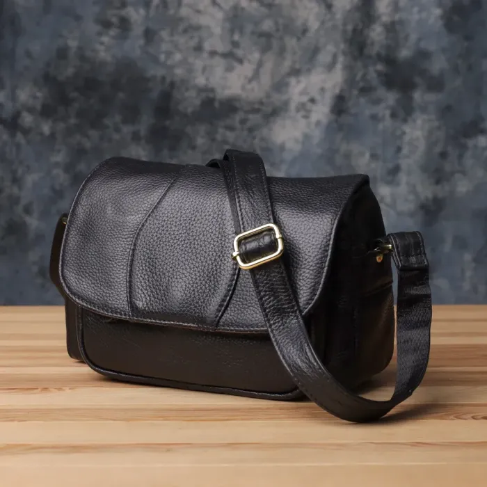 Сумка з натуральної шкіри для стильних жінок Vintage 22972 Чорний