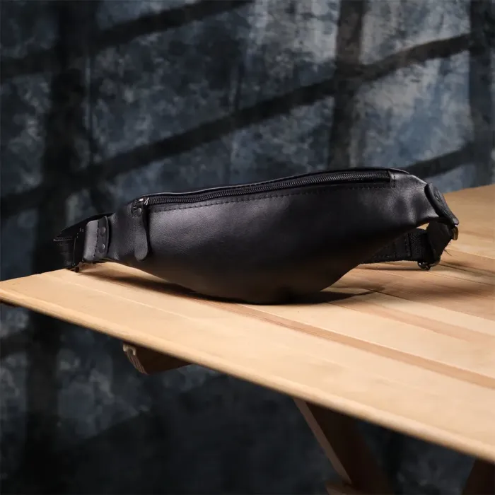 Сумка бананка для чоловіків з гладкої натуральної шкіри Shvigel 23134 Чорний