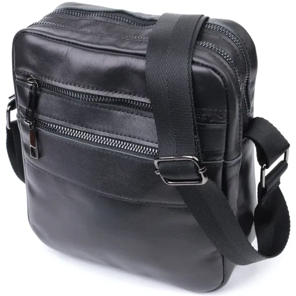 Класична чоловіча сумка месенджер із глянсової натуральної шкіри Shvigel 22846 Чорна