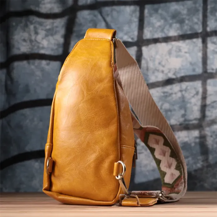 Зручна жіноча слінг сумка через плече з екошкіри Vintage 15118 Жовтий