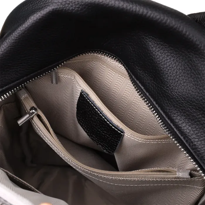 Практичний жіночий рюкзак з натуральної шкіри Vintage 23057 Чорний