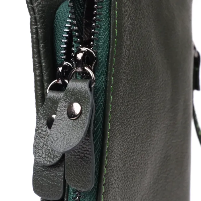 Зручний гаманець для жінок з ременем з натуральної шкіри ST Leather 23104 Зелений