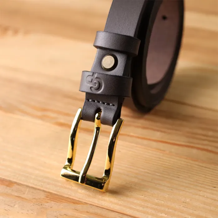 Елегантний вузький шкіряний ремінь для жінок GRANDE PELLE 22952 Червоний