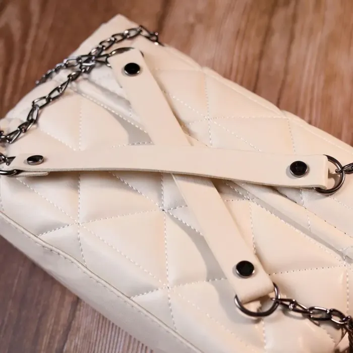 Красива сумка жіноча з еко-шкіри Vintage 18710 Бежевий