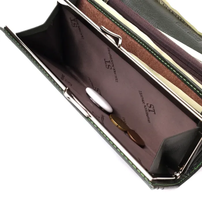 Стильний гаманець у два складення з натуральної шкіри ST Leather 23066 Зелений
