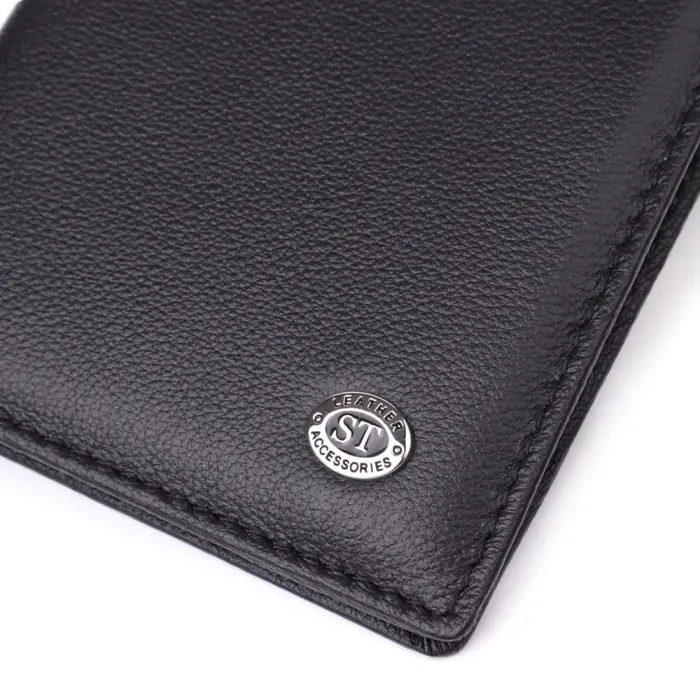 Стильна обкладинка на паспорт універсального формату із натуральної шкіри ST Leather 23078 Чорний