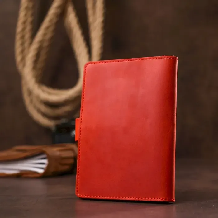 Стильний матовий шкіряний тревел-кейс Shvigel 16519 Червоний