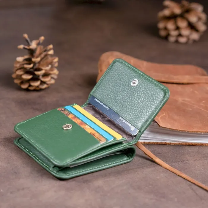 Маленький гаманець на кнопці жіночий ST Leather 19233 Зелений