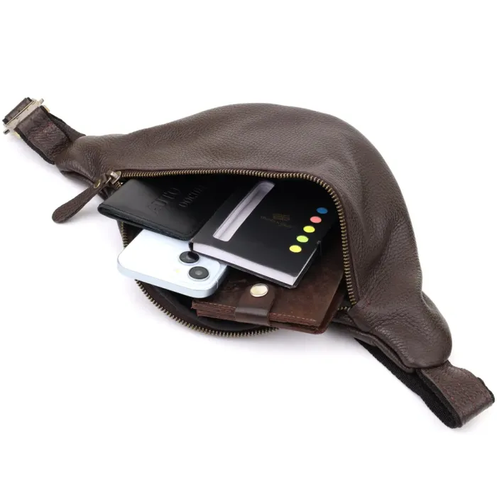 Стильна сумка бананка із зернистої натуральної шкіри Shvigel 23146 Коричневий