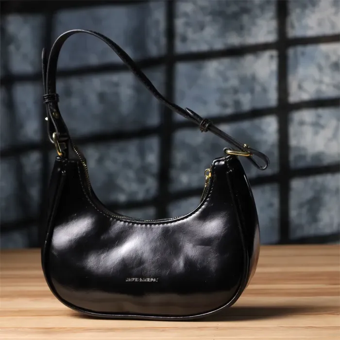 Лакова сумка на плече з екошкіри Vintage 15150 Чорний