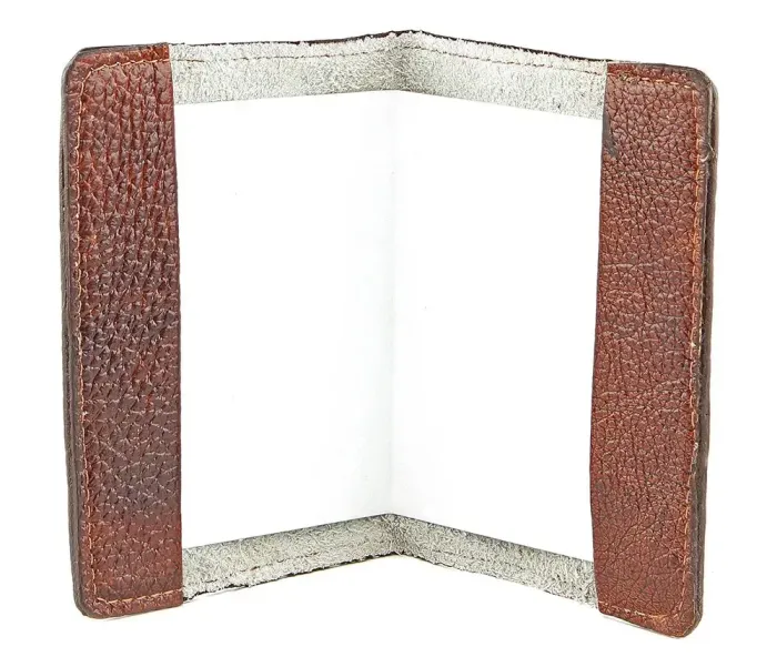 Обкладинка на паспорт GRANDE PELLE 00231 Коричнева шкіра