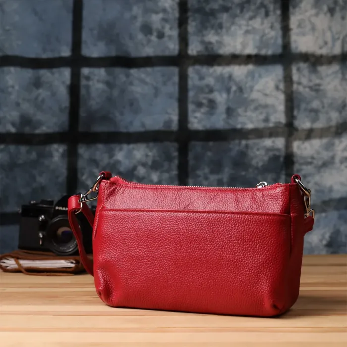 Жіноча шкіряна сумка з двома зручними ремінцями Vintage 22927 Червоний