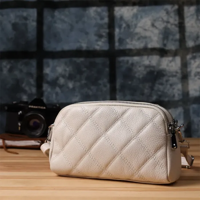 Модна жіноча сумка прошита ромбами з натуральної шкіри Vintage 22931 Білий