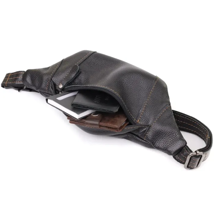 Приваблива сумка-бананка для чоловіків з натуральної шкіри зернистої Shvigel 23127 Чорний