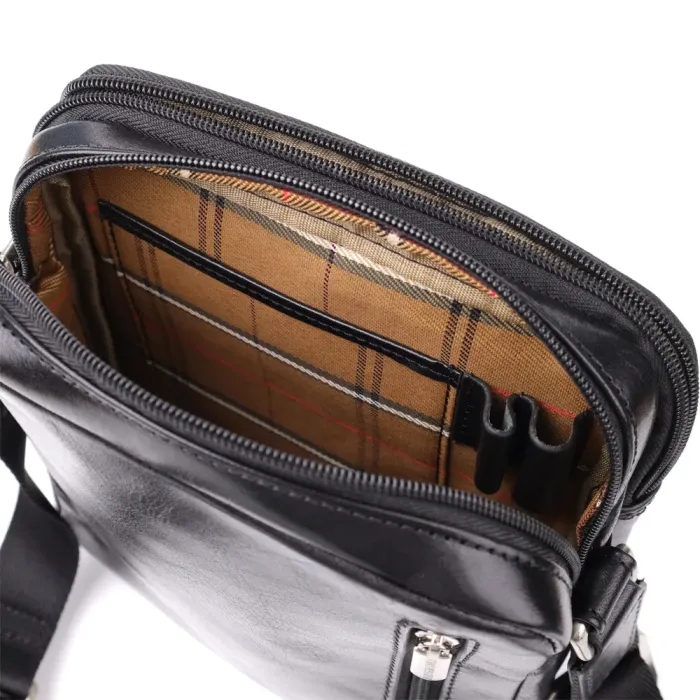 Відмінна чоловіча сумка з кишенями з гладкої натуральної шкіри Tony Perotti 20857_1 (9148-17 nero) Чорний