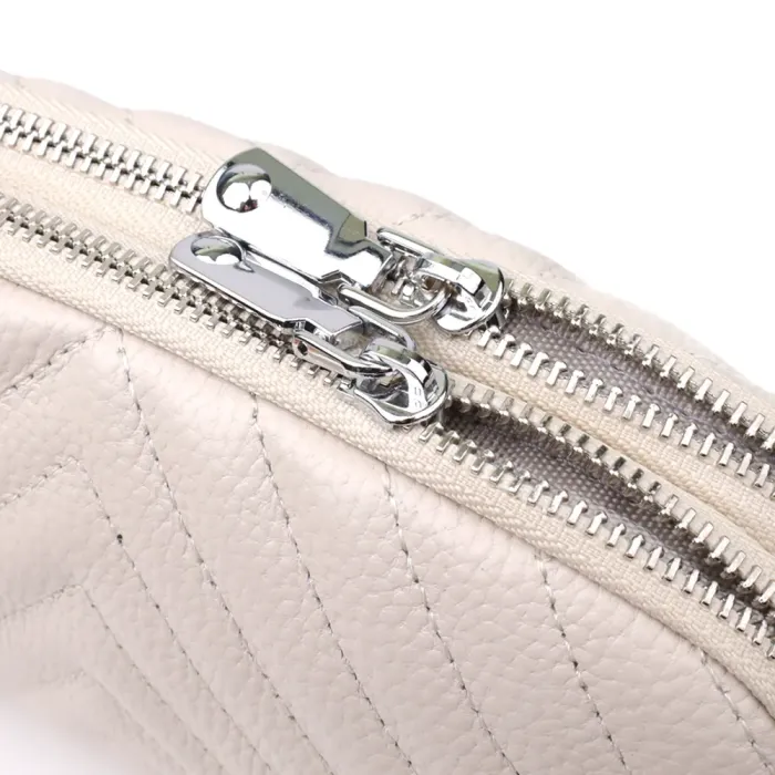 Модна сумка прошита трикутниками з натуральної шкіри Vintage 22910 Білий