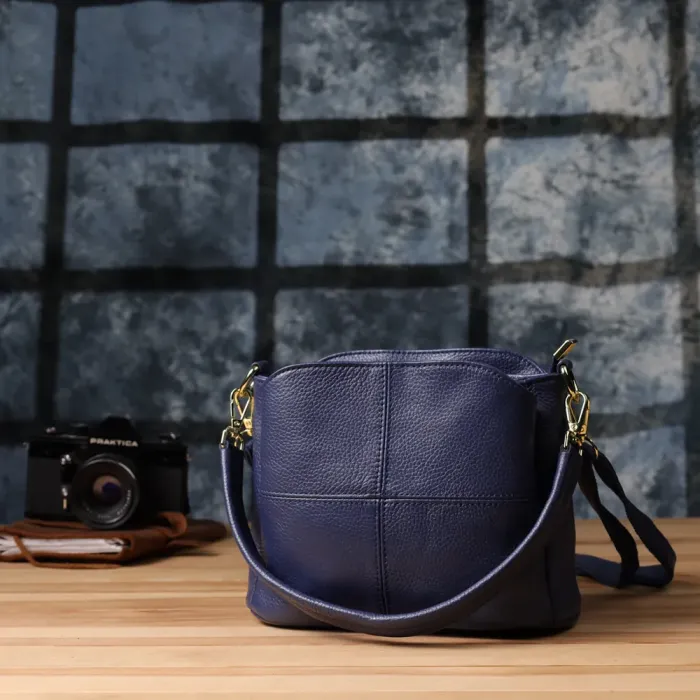 Жіноча сумка з натуральної шкіри з трьома відділеннями Vintage 22976 Синій