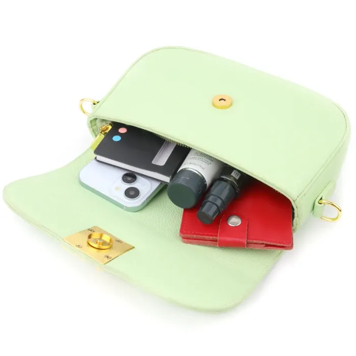 Напівкругла жіноча сумка з екошкіри Vintage 15148 Салатовий