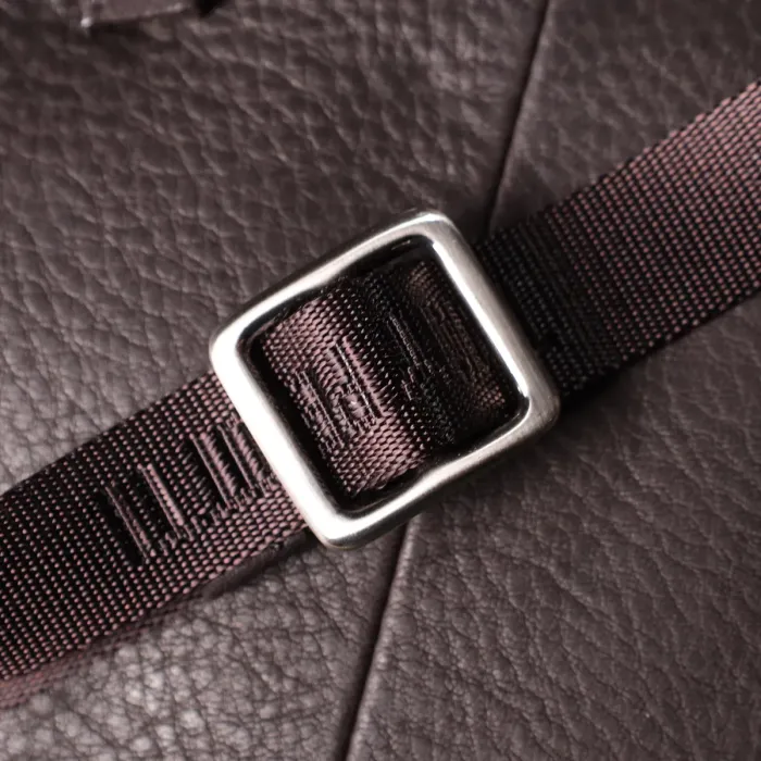 Стильна невелика сумка з матової зернистої натуральної шкіри Tony Perotti 20876_1 ( 9019 moro) Коричневий