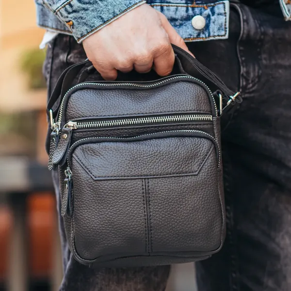 Чоловічий шкіряний месенджер 18x22x8, сумка планшет через плече Tiding Bag A25F-1519A чорний