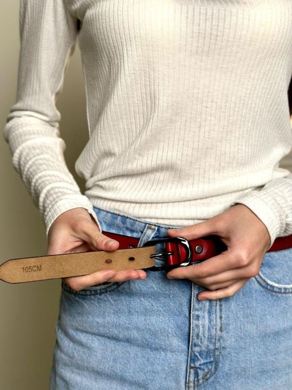 Шкіряний червоний ремінь