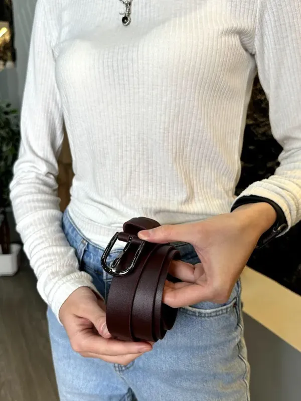 Класичний ремінь в кольорі бордо