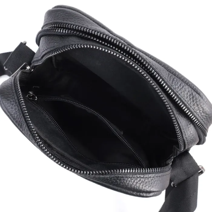 Чоловіча сумка месенджер із зернистої натуральної шкіри Shvigel 22847 Чорна