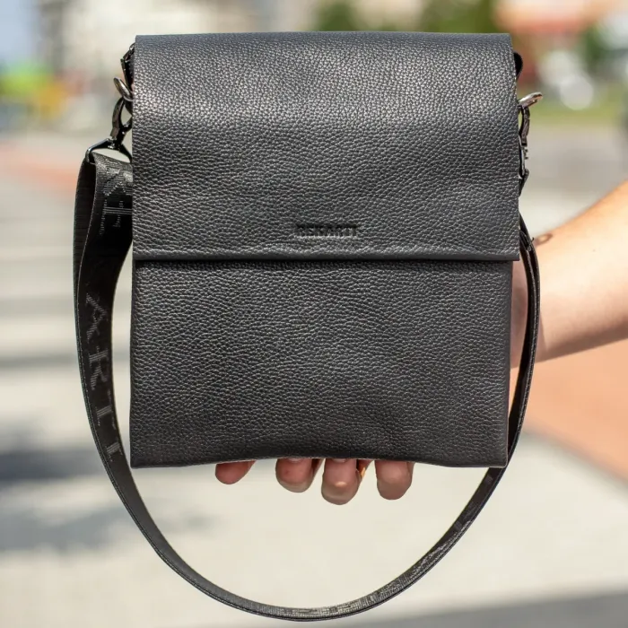 Чоловічий шкіряний месенджер 23х26х6, сумка планшет через плече BEXHILL TD-18621 чорний