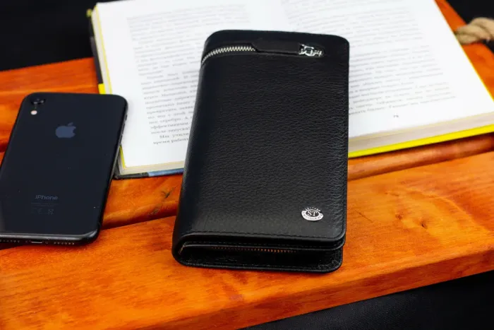 Чорний багатофункціональний чоловічий гаманець з натуральної шкіри МС291