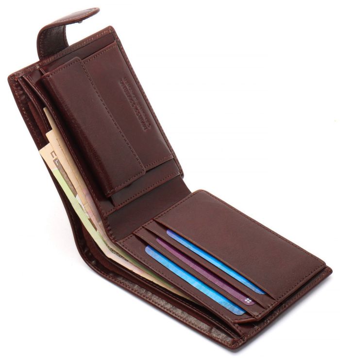 Коричневе чоловіче портмоне на кнопці з натуральної шкіри Marco Coverna B047-801